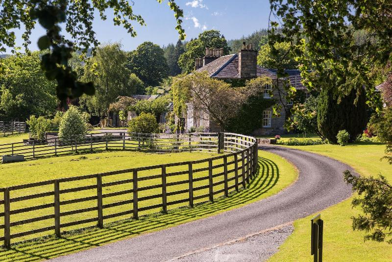 The Old Manse Of Blair - Genel