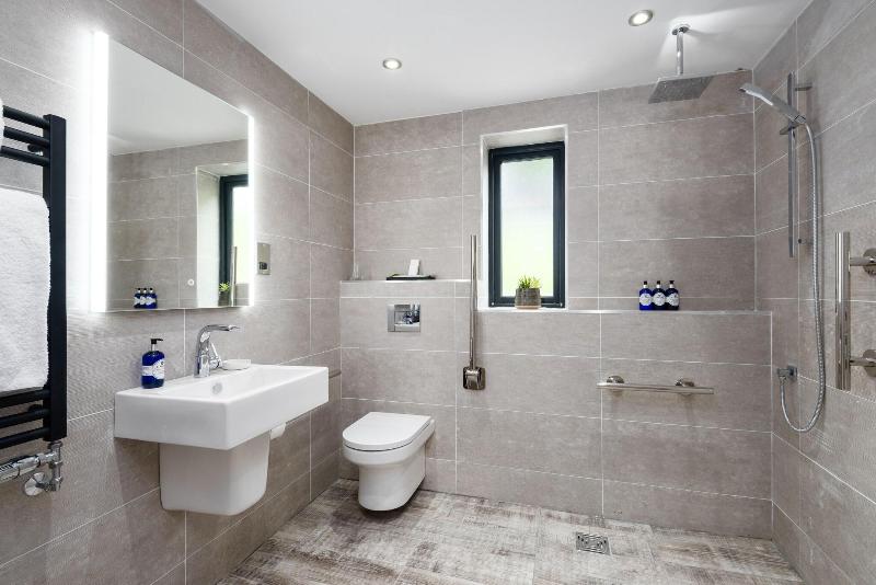 The Old Manse Of Blair - Oda