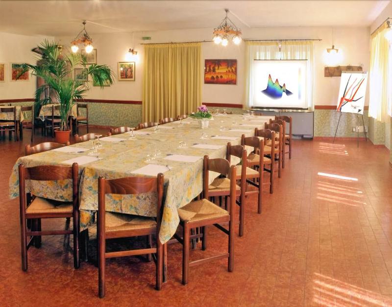 Albergo Il Castellino - Toplantı