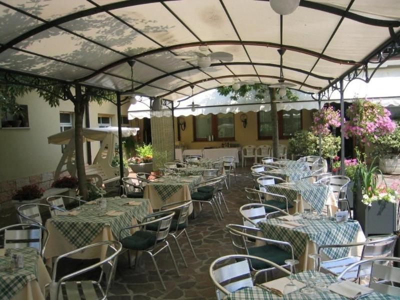 Hotel Europa - Restoran