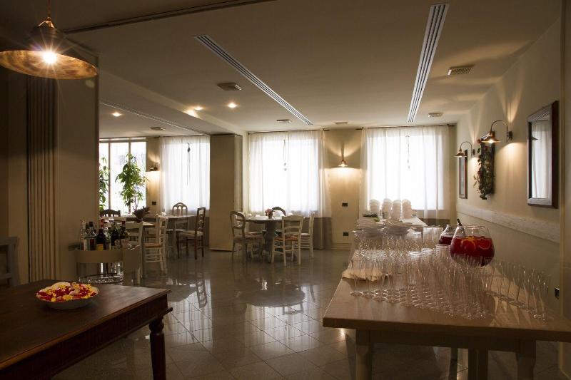 Hotel Europa - Restoran