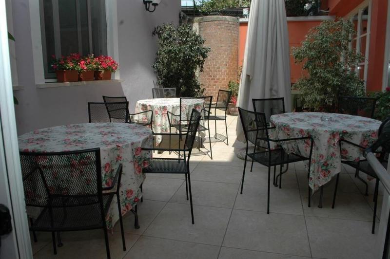 Hotel Ristorante Alla Vittoria - Teras