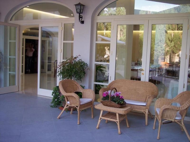 Hotel Ristorante Alla Vittoria - Teras