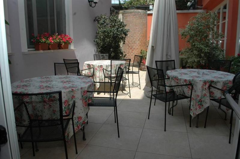 Hotel Ristorante Alla Vittoria - Teras