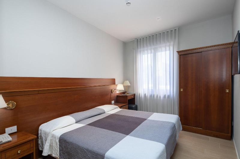 Hotel Excelsior - Oda
