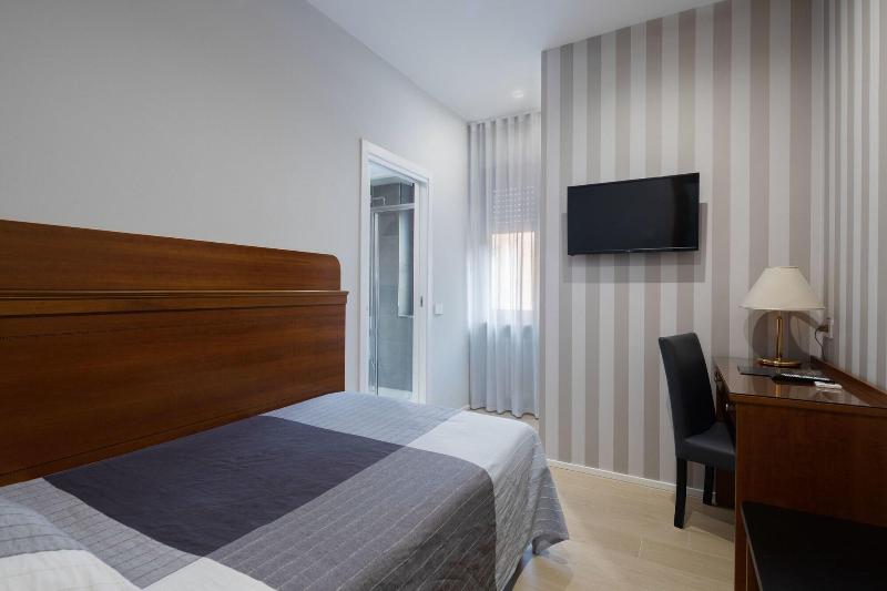 Hotel Excelsior - Oda