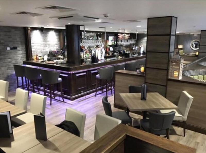 Tontine Hotel - Bar