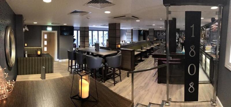 Tontine Hotel - Genel
