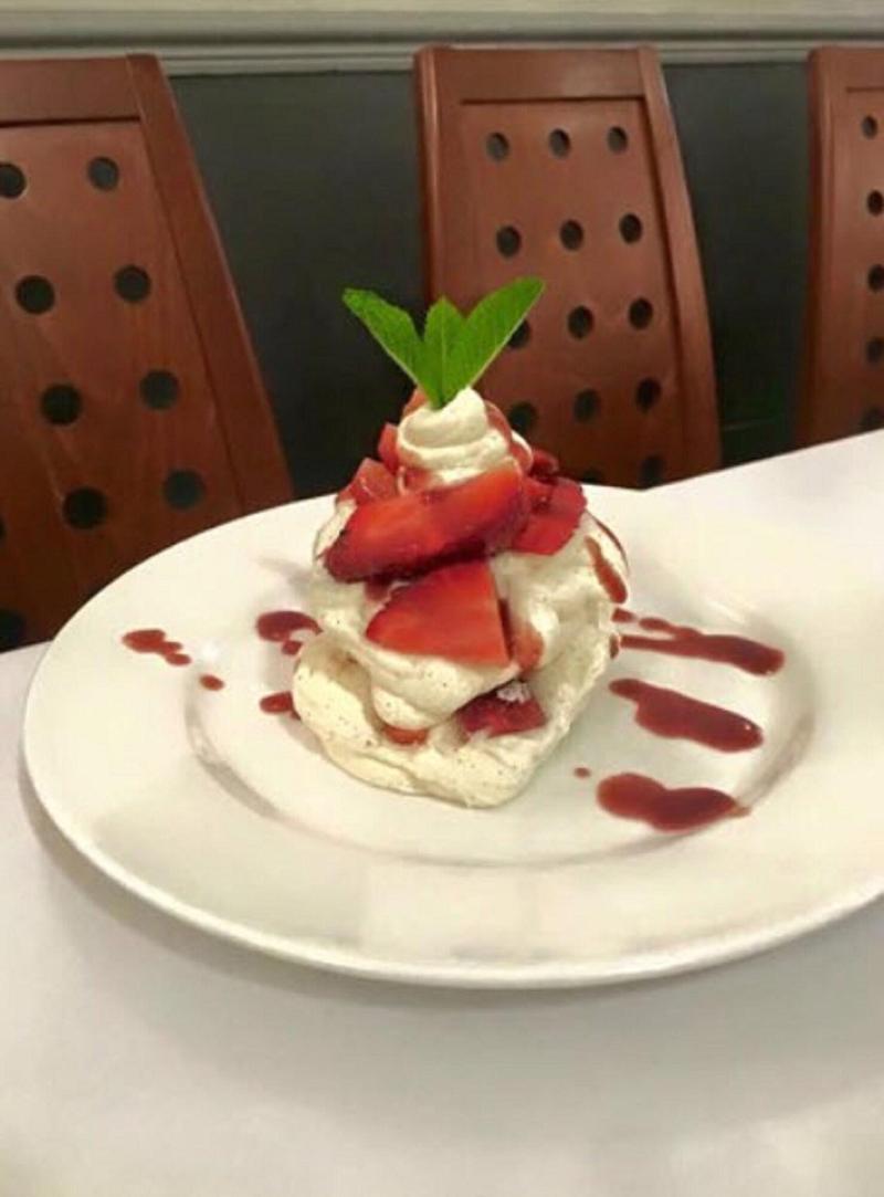 Tontine Hotel - Restoran