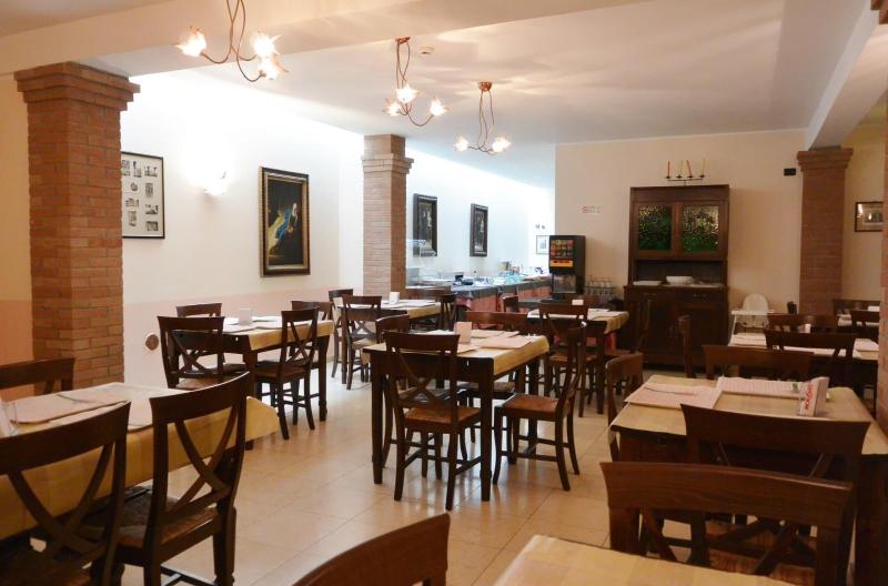 Hotel Italia - Restoran