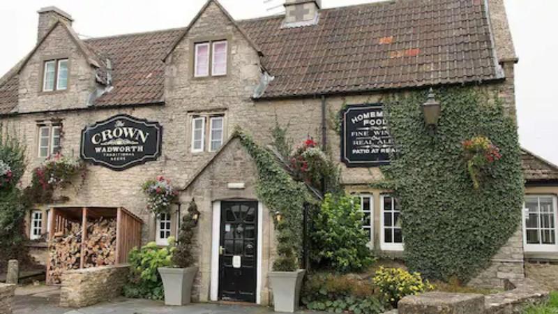 Crown Inn - Genel