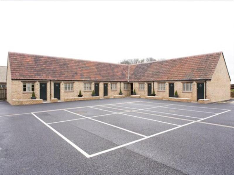Crown Inn - Genel