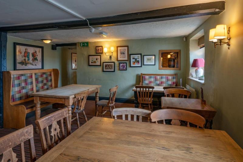 Crown Inn - Restoran