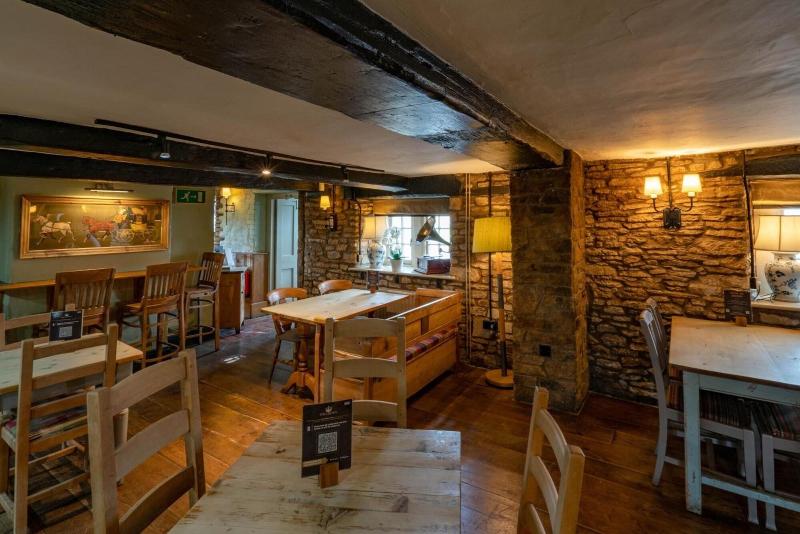 Crown Inn - Restoran