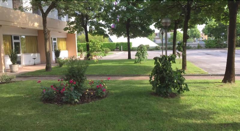 Hotel Garden - Genel