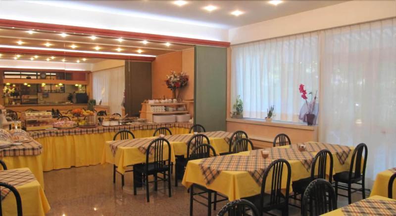 Hotel Garden - Restoran