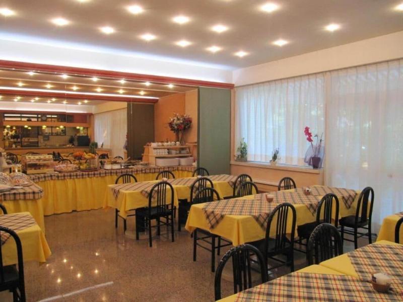 Hotel Garden - Restoran