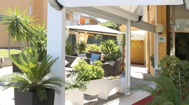 Hotel Berna - Teras