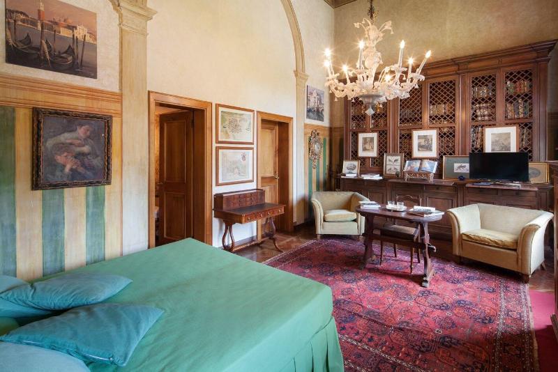 Castello Di Roncade - Oda