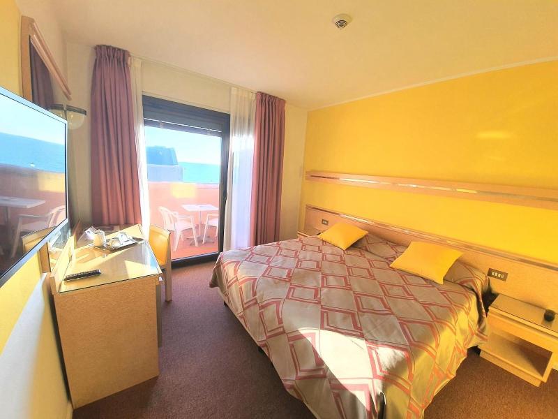 Hotel Antares - Oda