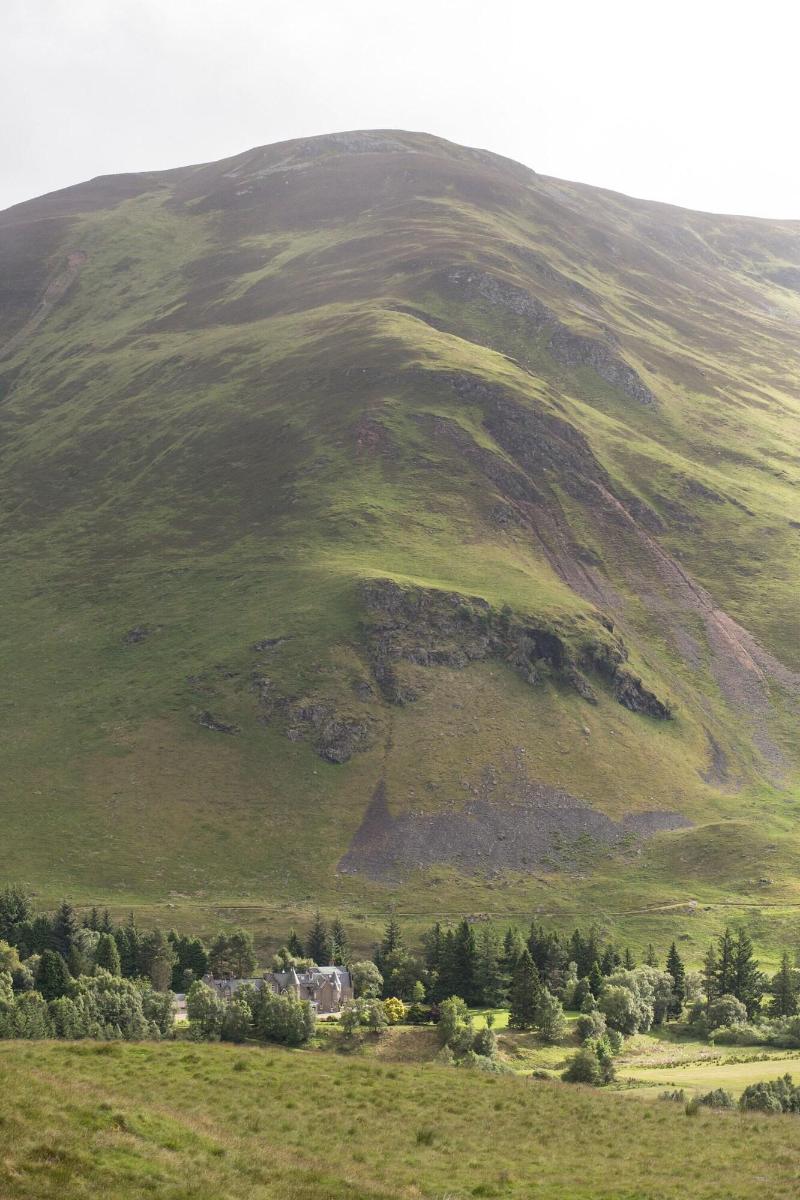 Dalmunzie Castle Hotel - Genel