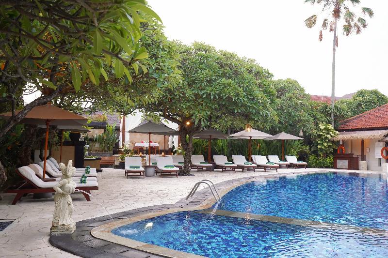 Kuta Seaview Boutique Resort & Spa - Havuz