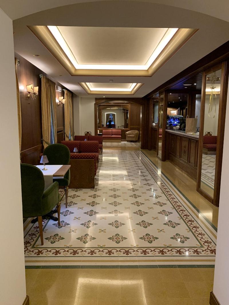 Hotel Serena - Bar