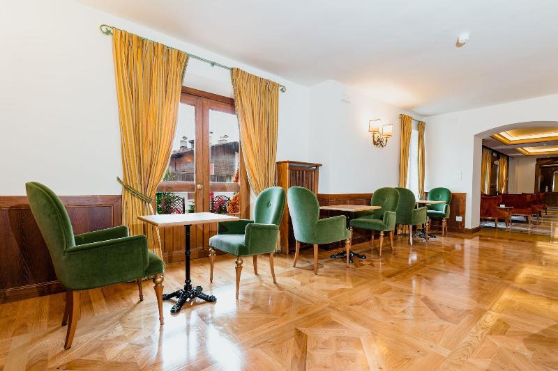 Hotel Serena - Bar