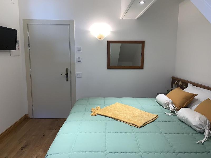 Hotel Serena - Oda