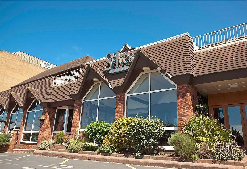 St. Ives Hotel - Genel