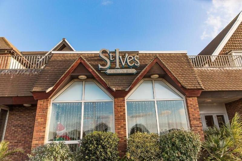St. Ives Hotel - Genel