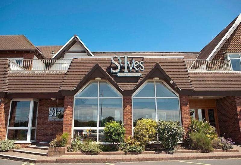 St. Ives Hotel - Genel