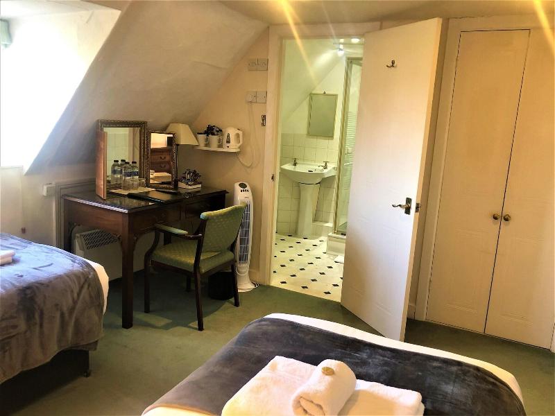 Hook House Hotel - Oda