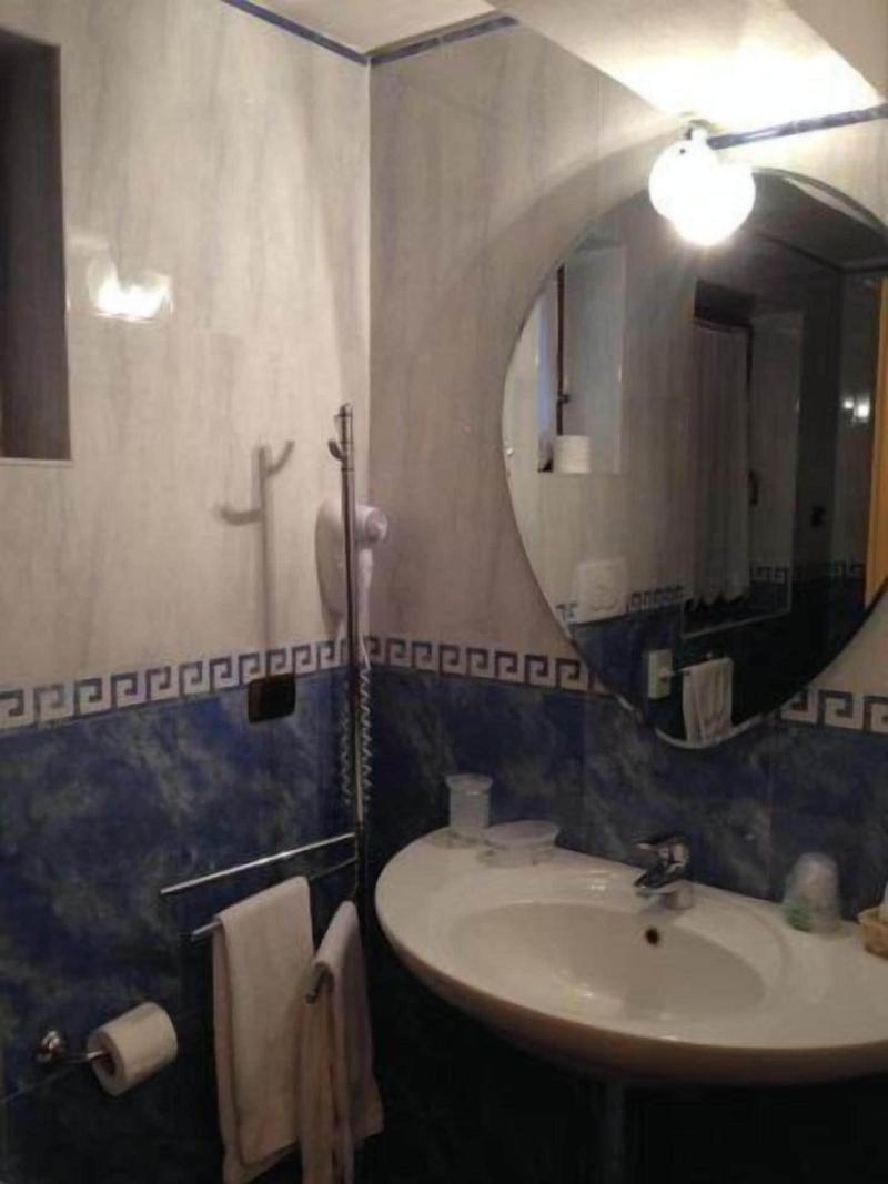 Hotel Villa Elena - Oda
