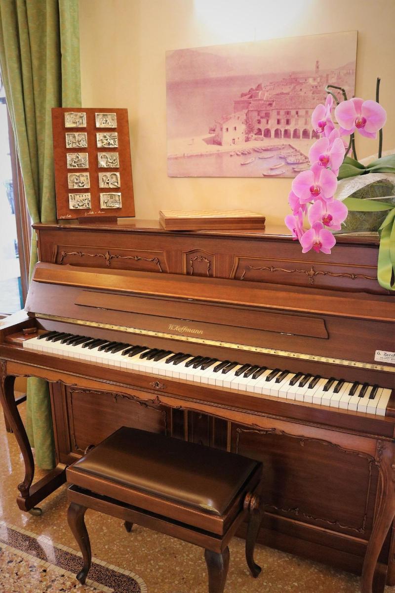 Albergo Ristorante Gardesana - Lobi