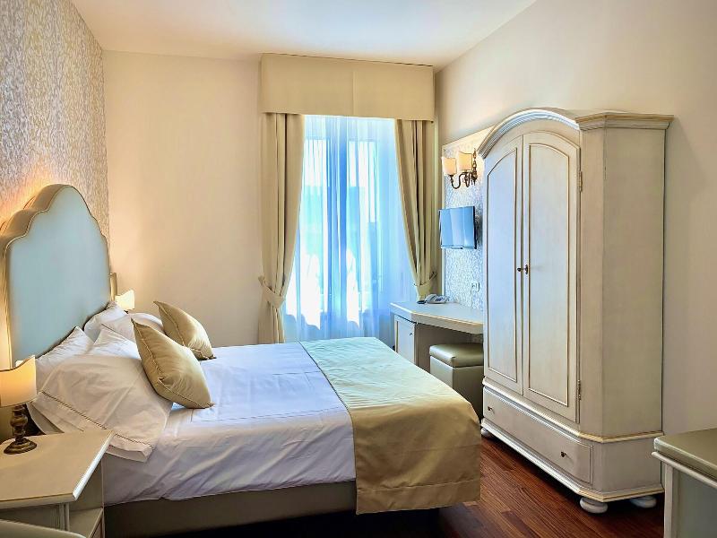 Albergo Ristorante Gardesana - Oda