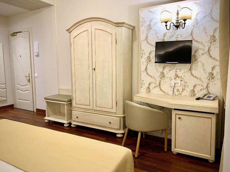 Albergo Ristorante Gardesana - Oda