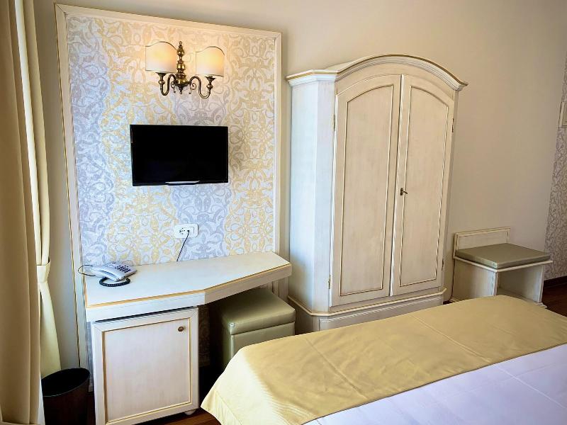 Albergo Ristorante Gardesana - Oda