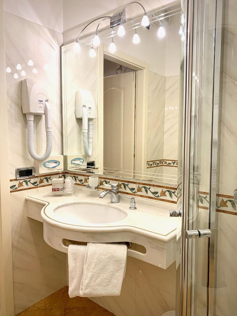 Albergo Ristorante Gardesana - Oda