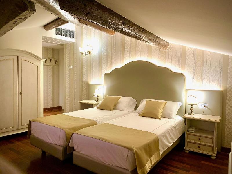 Albergo Ristorante Gardesana - Oda
