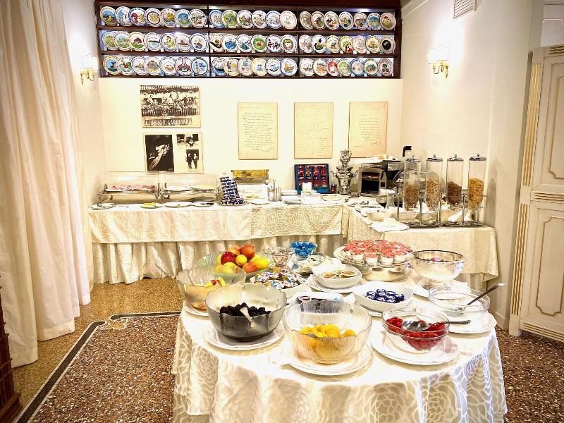 Albergo Ristorante Gardesana - Restoran