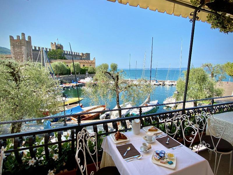 Albergo Ristorante Gardesana - Restoran