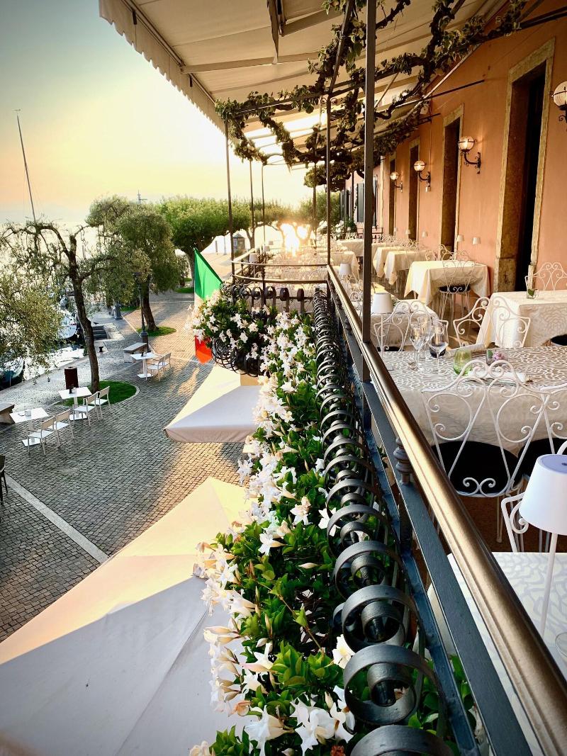 Albergo Ristorante Gardesana - Teras