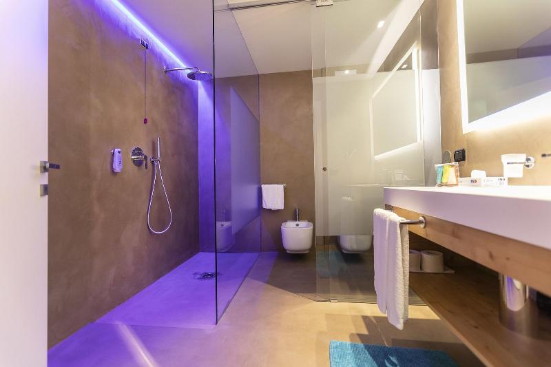 Ambienthotel Primaluna - Oda