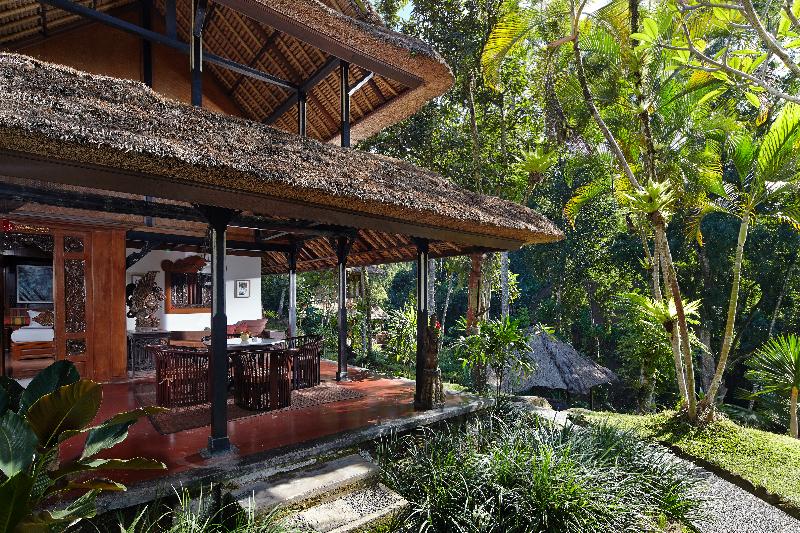 Hotel Tjampuhan Spa - Oda