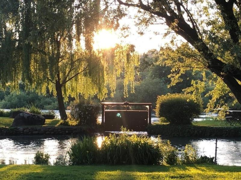 La Finestra Sul Fiume - Genel