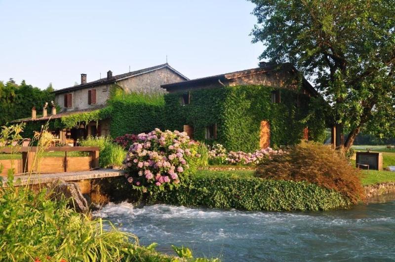 La Finestra Sul Fiume - Genel