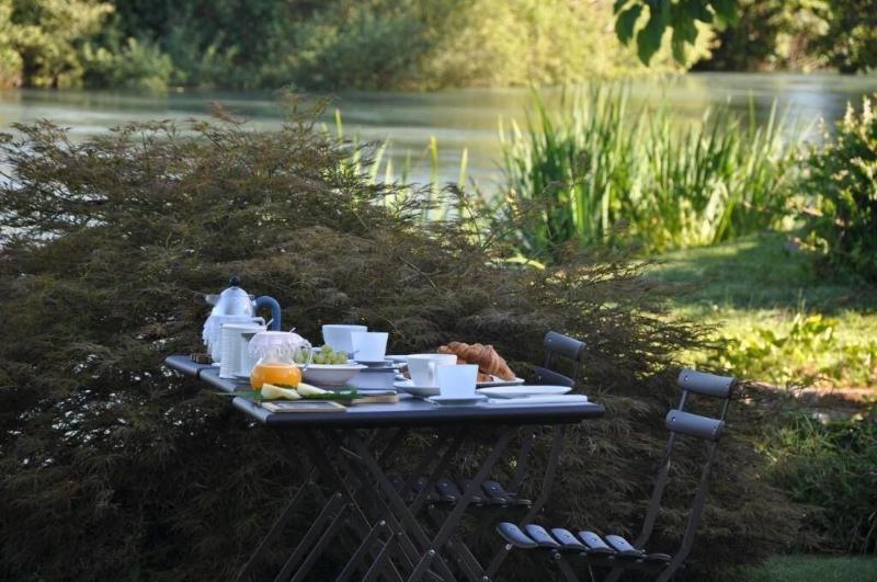 La Finestra Sul Fiume - Genel