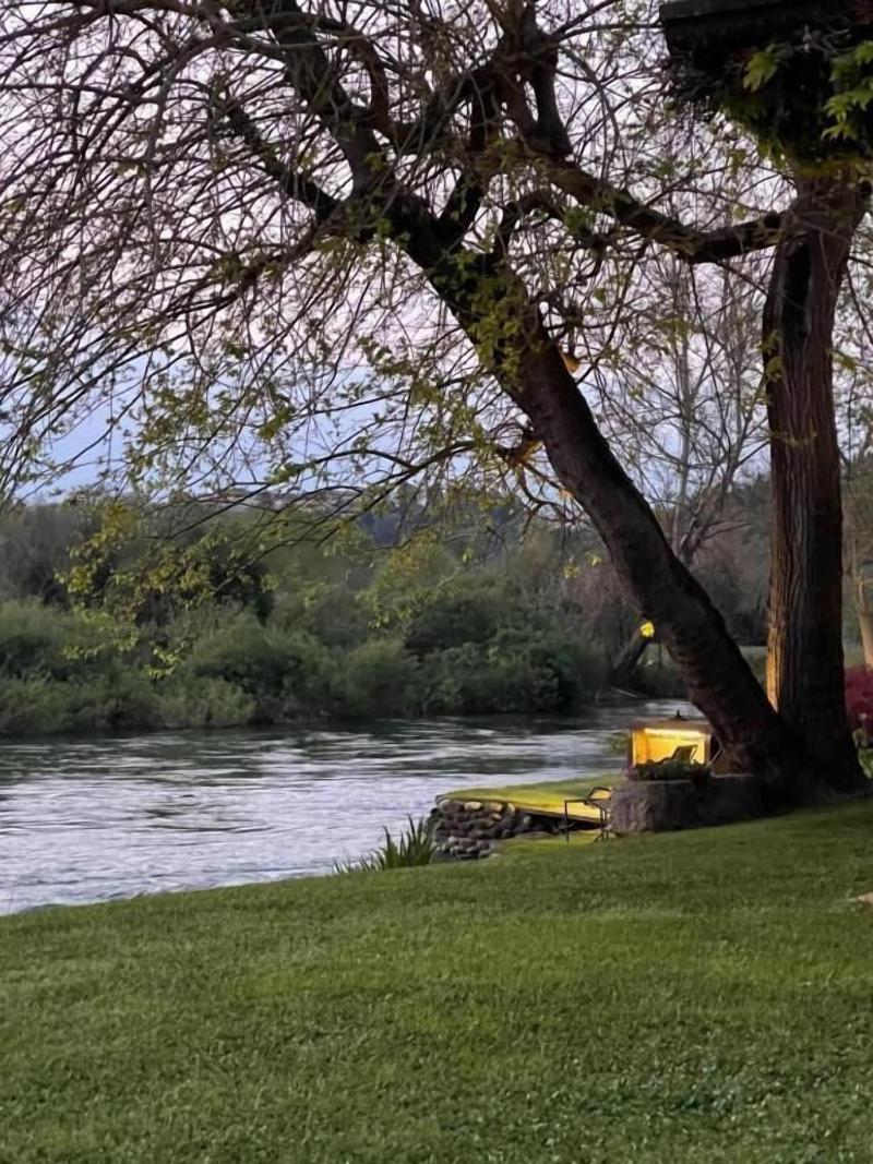 La Finestra Sul Fiume - Genel