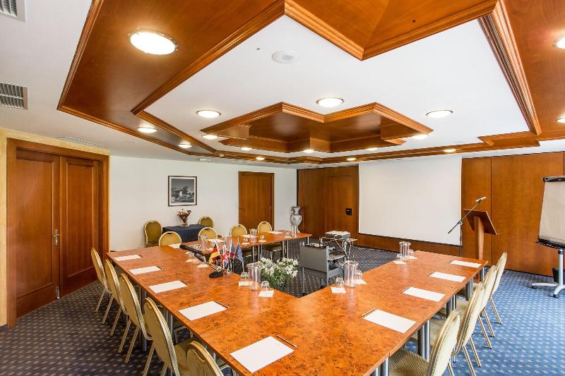 Sartori's Hotel - Toplantı